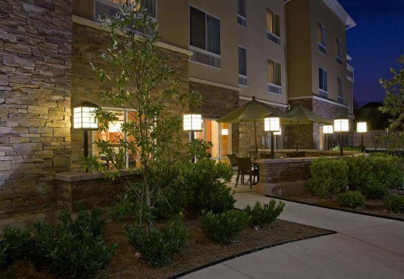 Fairfield Inn And Suites By Marriott Montgomery Eastchase Ngoại thất bức ảnh