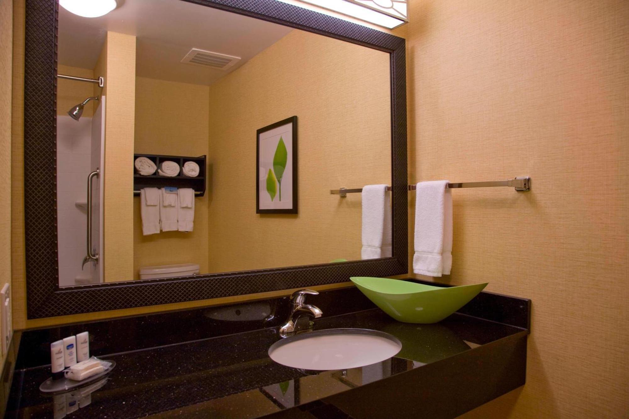 Fairfield Inn And Suites By Marriott Montgomery Eastchase Ngoại thất bức ảnh