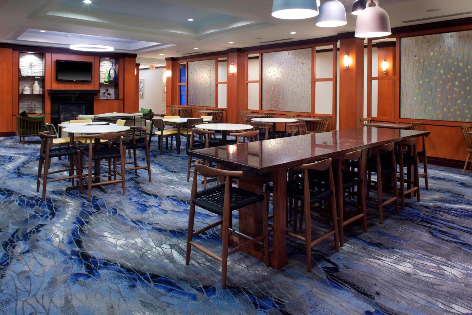 Fairfield Inn And Suites By Marriott Montgomery Eastchase Ngoại thất bức ảnh