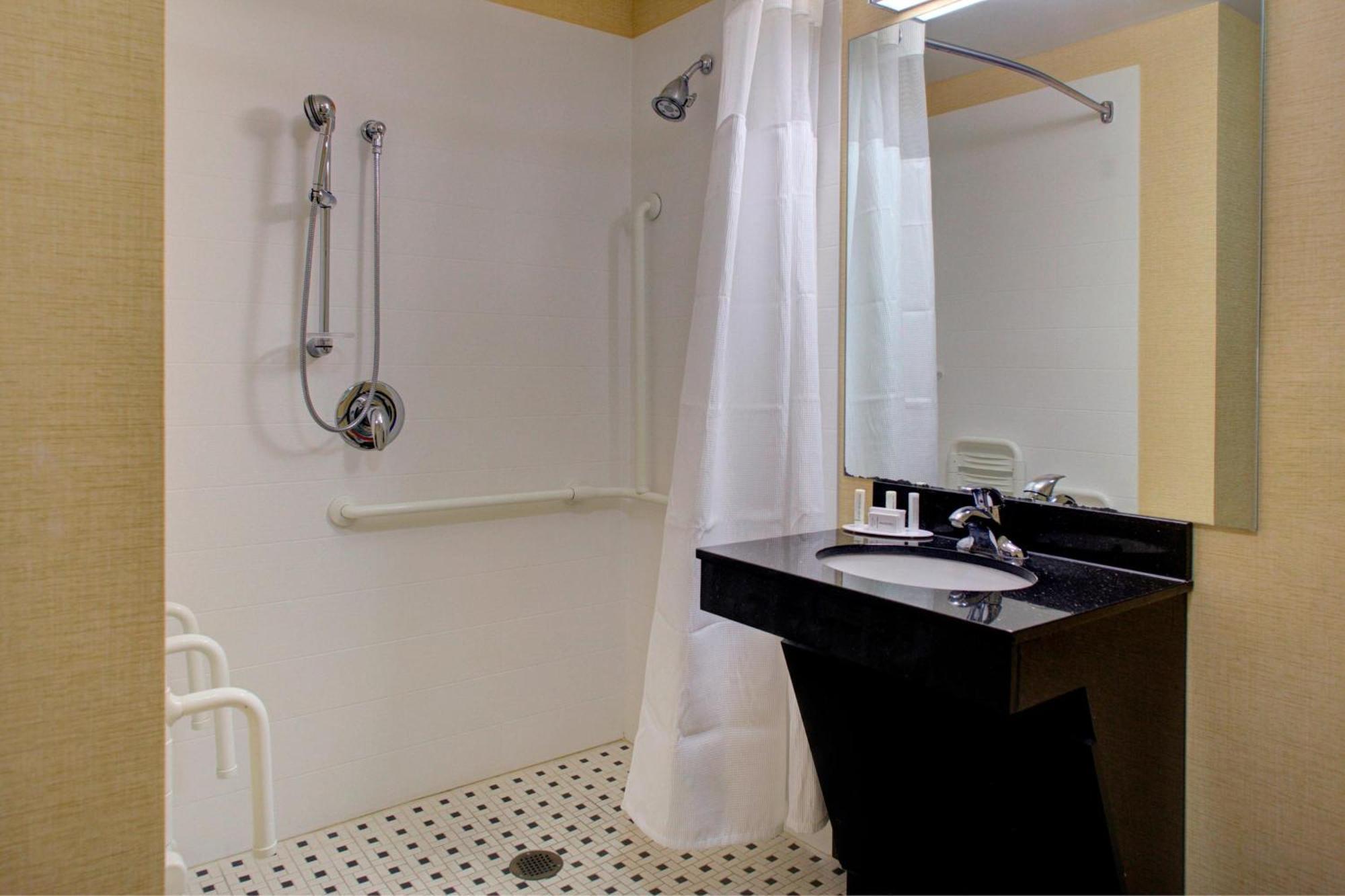 Fairfield Inn And Suites By Marriott Montgomery Eastchase Ngoại thất bức ảnh