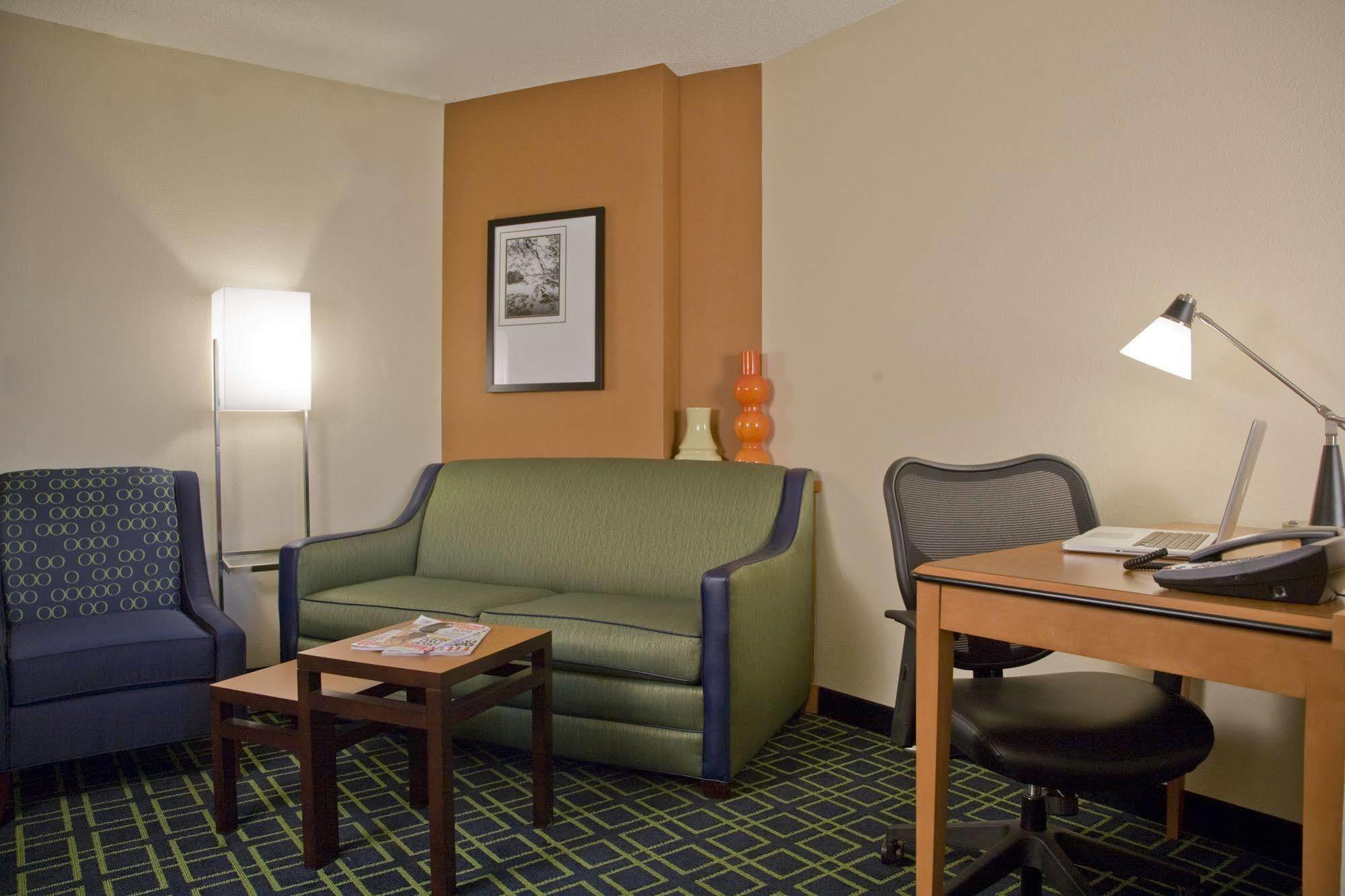 Fairfield Inn And Suites By Marriott Montgomery Eastchase Ngoại thất bức ảnh